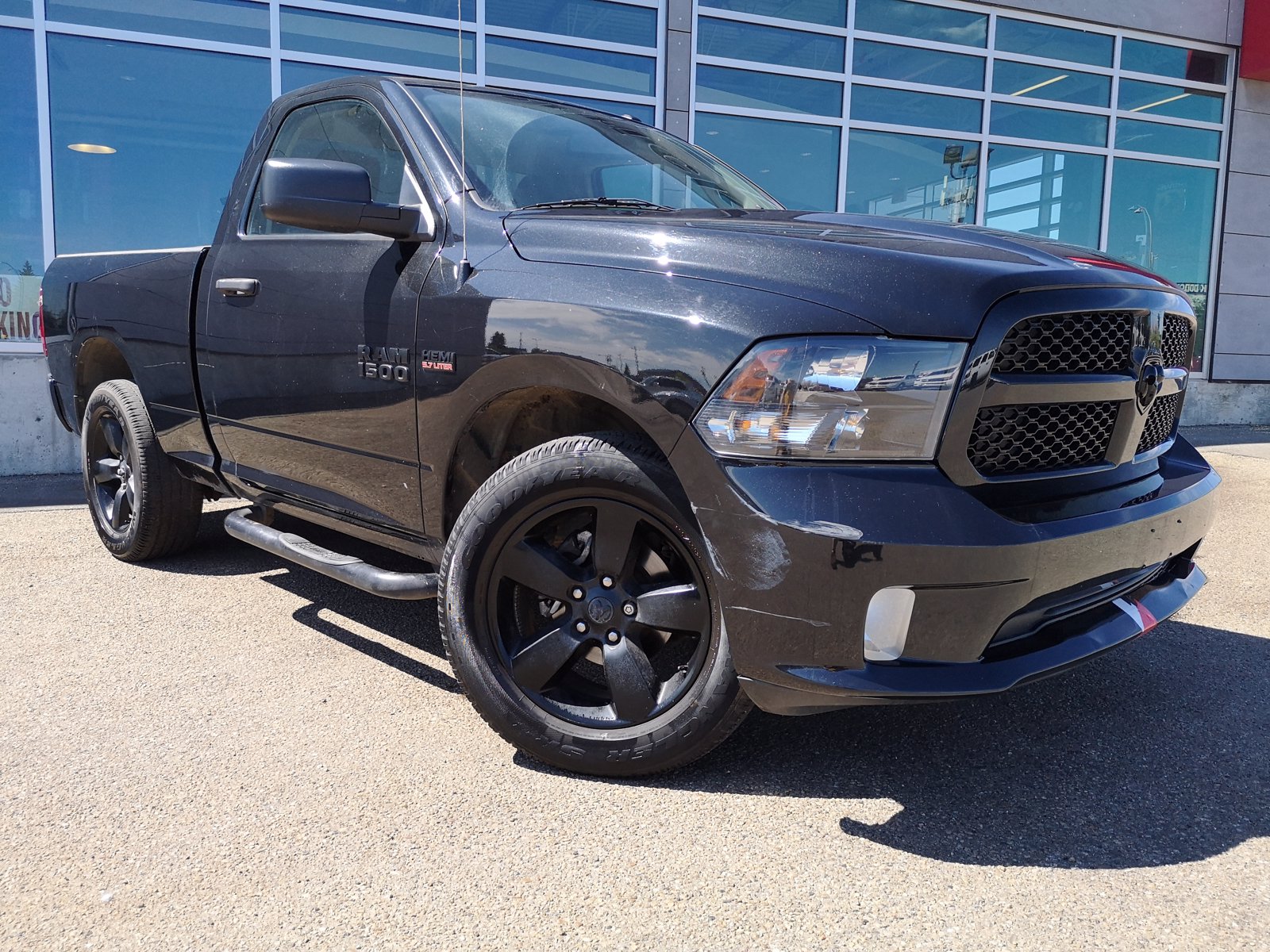 Pre-Owned 2016 Ram 1500 4WD Reg Cab 120.5 Express Regular ...